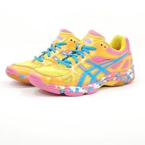 ASICS Gel Cross training shoes women size 6